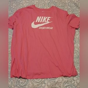 Nike Sportswear 3xl pink tshirt